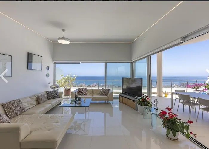 Apartment Atico Higueron Hill Collection